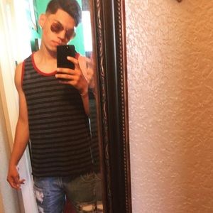 Meet your Posher, Leo